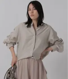 美品 CHAOS フィンモールスキンシャツ ライトベージュのサムネイル