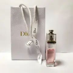 大人気♡５０ミリ♡クリスチャンディオール♡アディクト♡オーフレッシュ♡香水のサムネイル