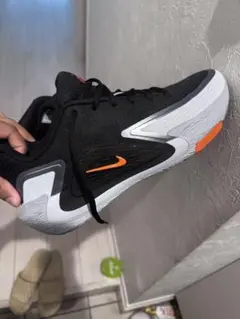Nike S.T. Glow EP バスケットボールシューズ 黒/オレンジのサムネイル