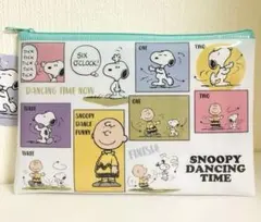 新品タグ付　スヌーピー　チャーリーブラウン　フラットポーチ　SNOOPY　ポーチ