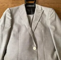 ビサルノライトグレービジネススーツ