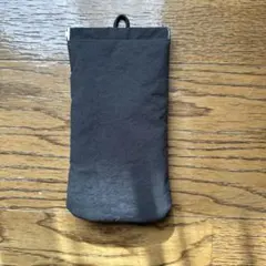 無印良品　リンクルナイロン　片手で開くフラットポーチ　ダークグレー　Ｍ