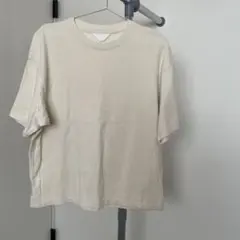 unused クリーム色 半袖Tシャツのサムネイル