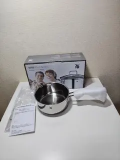 新品未使用　WMF ProfiSelect　片手鍋　16cmのサムネイル