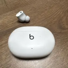 Beats Studio Buds ホワイト ワイヤレスイヤホンのサムネイル