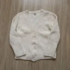 ルプチジェルマン　クリーム色 Vネック カーディガン　6A