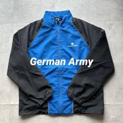 Item thumbnail for item 1317b778-d76b-42ef-b7e1-c6786d420386