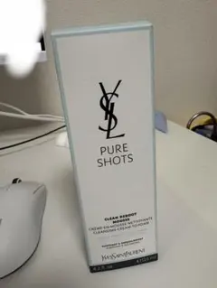 イヴ・サンローラン　ハンドクリーム