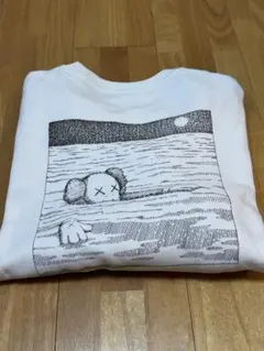 UT.カウズスウェット.Mサイズ