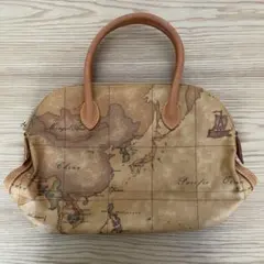 alviero martini ハンドバッグ 世界地図 日本