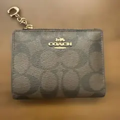 美品！COACH 二つ折り財布 ダークブラウン