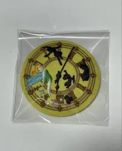 Disney 刺繍缶バッジビスケット2 ディズニー　ティンカーベル