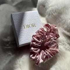 Dior シュシュ