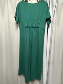 GU ロングワンピース