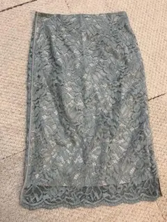 IENA レース　膝丈　タイトスカート