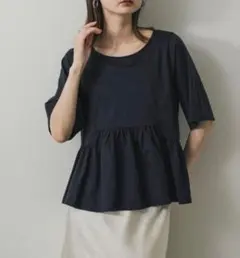tシャツ クルーネックペプラムフリルトップ レディースのサムネイル