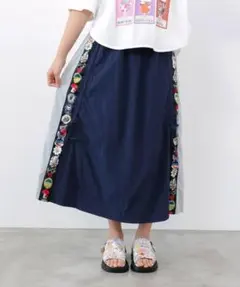 スカラー ScoLar 162698：ポップロゴテープ入り 撥水加工スカートのサムネイル