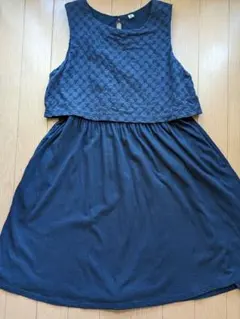 UNIQLO　ワンピース 150センチ