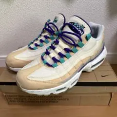 NIKE AIR MAX 95 ベージュ/ホワイト/パープル