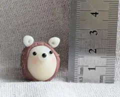 ハリネズミの置物 粘土製 約4cm