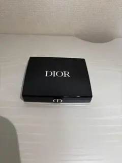 ディオールショウ サンク クルール 743