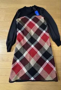 【新品タグ付き】ブルーレーベルクレストブリッジニットワンピース赤チェック長袖36
