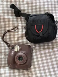 チェキ　FUJIFILM instax mini 7S チョコレートのサムネイル