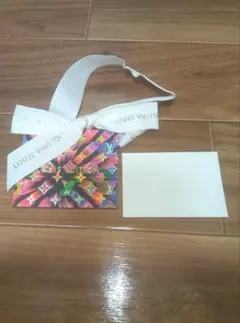 LOUIS VUITTON ショップ袋 リボン付きカード