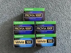 FUJICHROME Velvia100F135-36枚撮り 5本入り4箱 - メルカリ