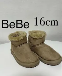 BeBe ファー付きブーツ 16cm ベージュのサムネイル