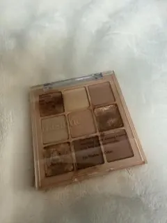 デイジーク　シャドーパレット　#03 ヌードポーション