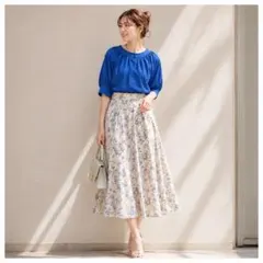 TORRAZZO DONNA パフスリーブブラウス ロイヤルブルーのサムネイル