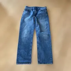 ユニクロ　レギュラーフィットストレートジーンズ