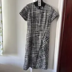 新品アクアスキュータム　モノクロチェック柄半袖ワンピースSサイズ