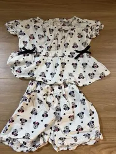 子ども服　セットアップ　サイズ100 ミニーマウス　ディズニー