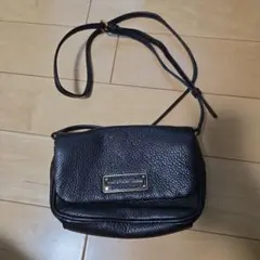 MARC BY MARC JACOBS ブラックショルダーバッグのサムネイル