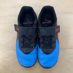 プーマ　サッカーシューズ　19㎝