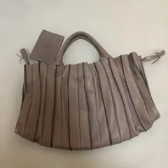 LUPO ルポ 本革 レザー プリーツ ショルダーバッグ ポーチ付 