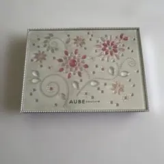 AUBE couture デザイニングジュエルコンパクトH WT 04のサムネイル