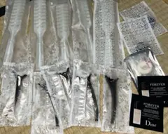 新品 ヘアブラシ7本 ヘアクリップ ヘアゴム Diorサンプル付き アメニティ