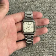 稼働84s vintage seiko majesta タンク メンズ腕時計qzのサムネイル