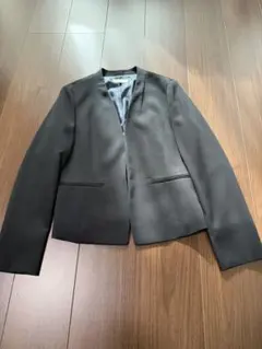 TRUDEA ノーカラージャケット 上着 黒 ９号