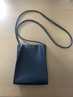 Item thumbnail for item 8dd0f64e-5a29-4135-83f1-3a72aa08f866