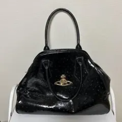 ビビアンウェストウッド　エナメルバッグ
