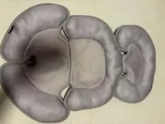 ベビーカーシート/ベビーカークッション/3D構造/メッシュ素材/ふわふわ/のサムネイル