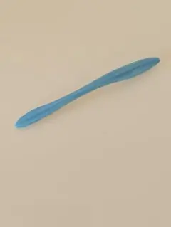 ヘアバレッタ　ブルー