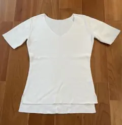 三越伊勢丹 ホワイト カットソー 白 Ready for the weekendのサムネイル