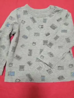 babyGap グレー 長袖Tシャツ