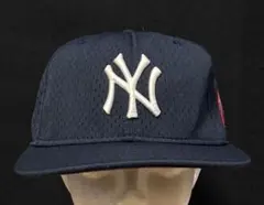 90s ヴィンテージ　USA製 ニューエラ　59FIFTY MLB ヤンキースのサムネイル