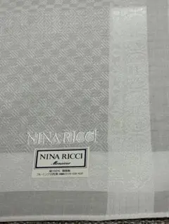 NINA RICCI ハンカチ